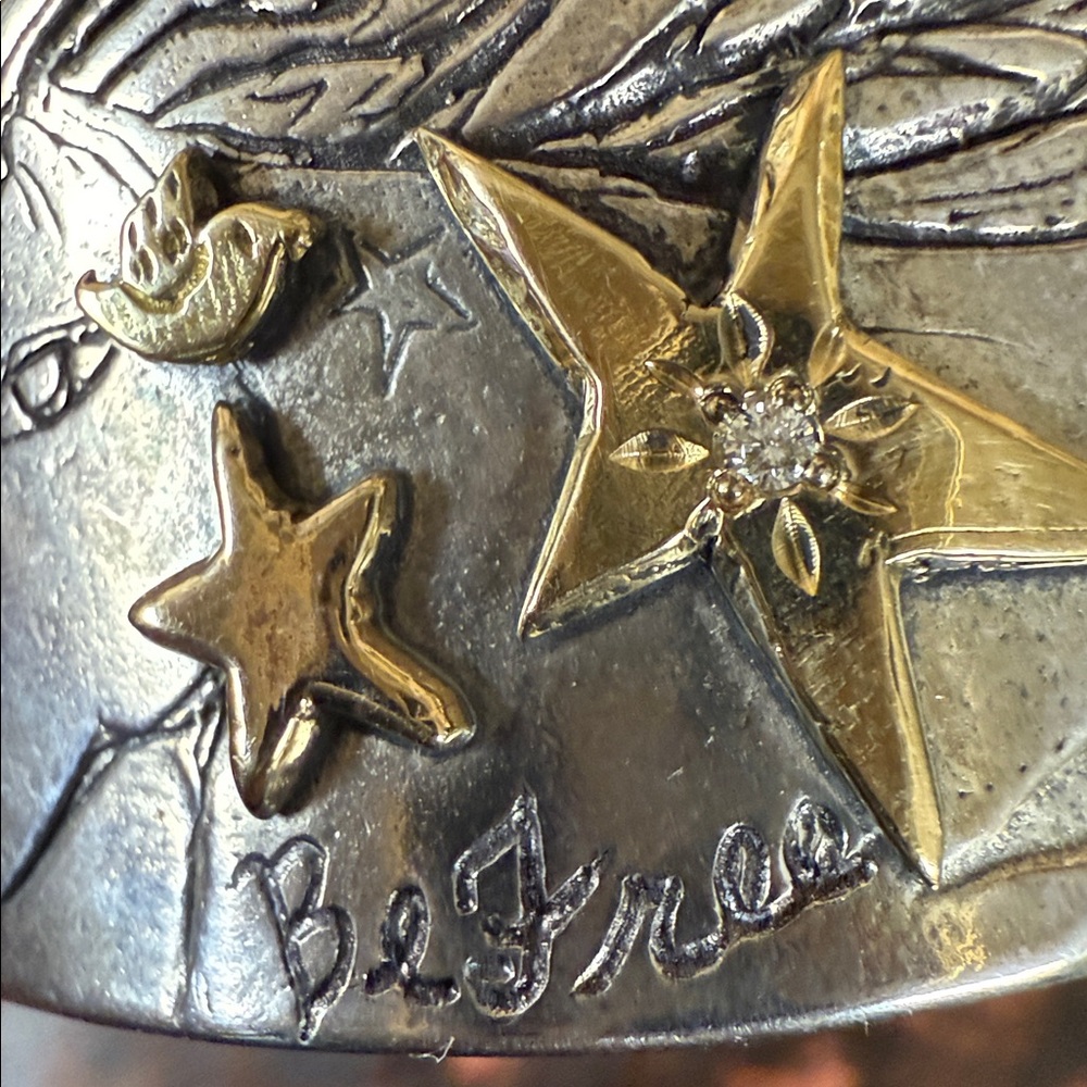 Jes MaHarry “Be Free Cuff”. Silver, Gold and Diamond! - Picture 2 of 9
